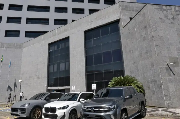 Ação da PF prende influenciadores envolvidos em lavagem de dinheiro