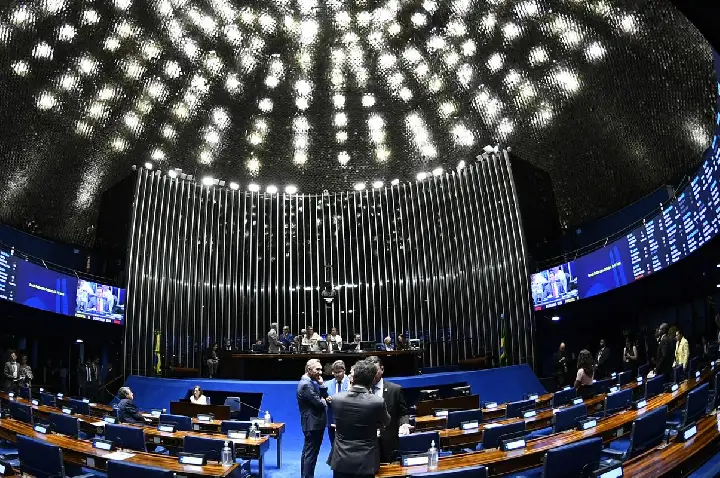 Após recesso, Congresso retoma trabalhos nesta semana