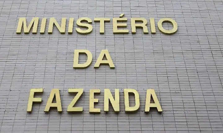 CMN adia bloqueio ambiental no crédito rural para 2027
