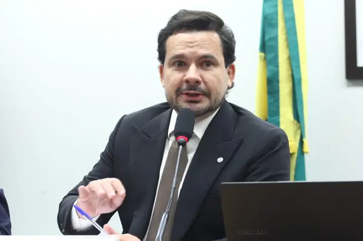 Comissão aprova projeto que acelera a venda de bens apreendidos do crime organizado