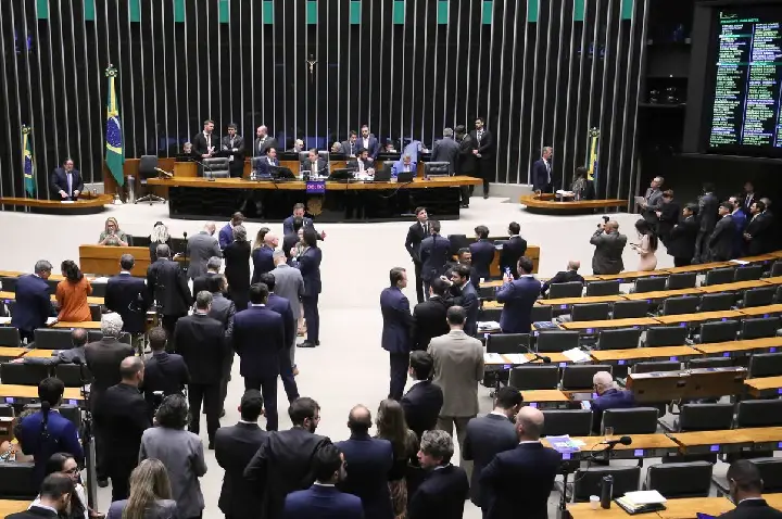 Cresce número de mulheres eleitas para o Congresso Nacional