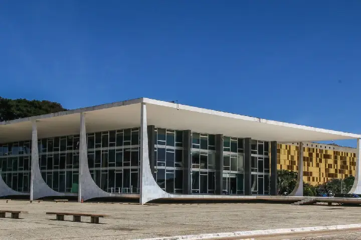 Dino aciona PF após TCU apontar R$ 55,4 milhões em emendas suspeitas