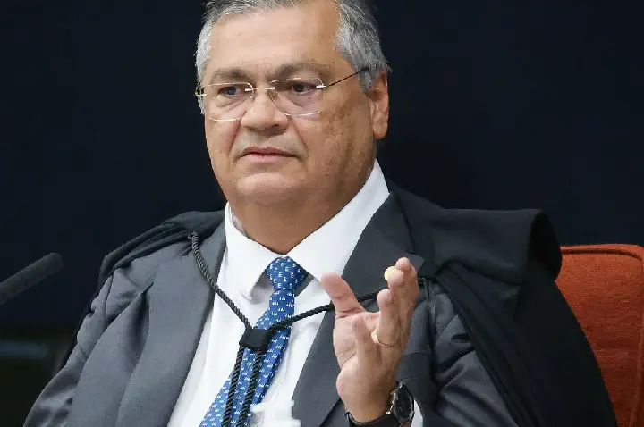 Dino declara perda de objeto em pedido de Tabet sobre Nossa Senhora 