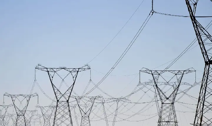 Distribuidoras se preparam para garantir energia no dia da eleição