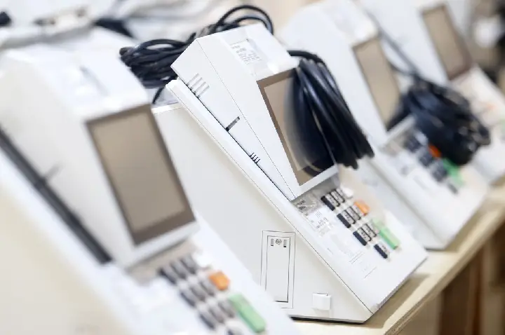 Estado de SP começa a preparar mais de 114 mil urnas para o 2º turno