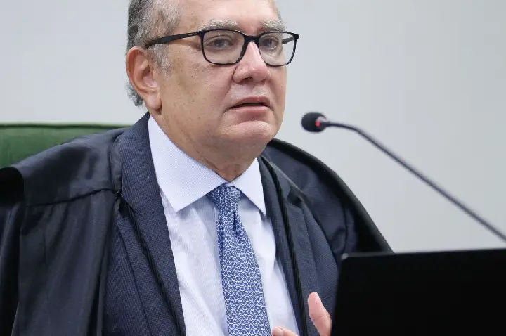 Gilmar: CPI comete 