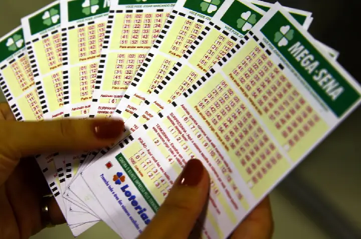 Mega-Sena acumula e prêmio principal vai para R$ 20 milhões