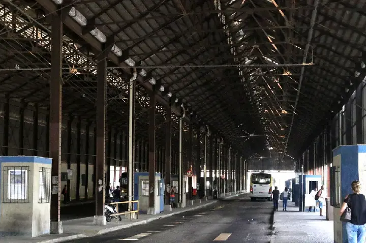 TST determina aumento de 80% da frota de ônibus durante a greve no Rio