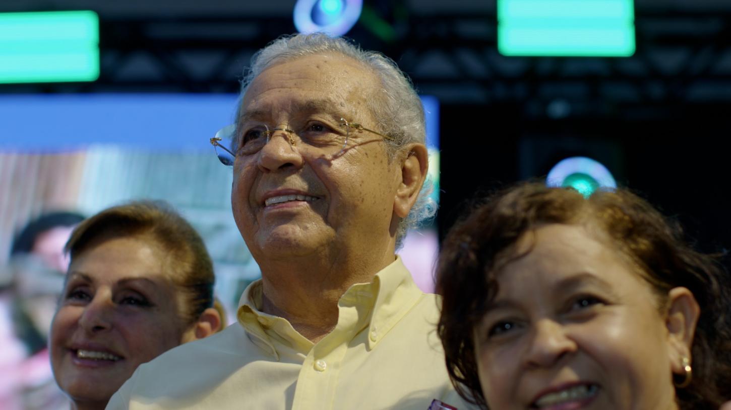 Jayme Campos afirma estar pronto para disputar qualquer cargo nas eleições de 2026