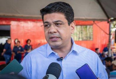 VÁRZEA GRANDE QUITA 13º E PREFEITO REAFIRMA COMPROMISSO COM A CIDADE E COM OS SERVIDORES