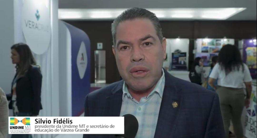 Encerramento do 14° Fórum Extraordinário da Undime/MT em Cuiabá: Silvio Fidelis destaca avanços na Gestão Educacional Municipal