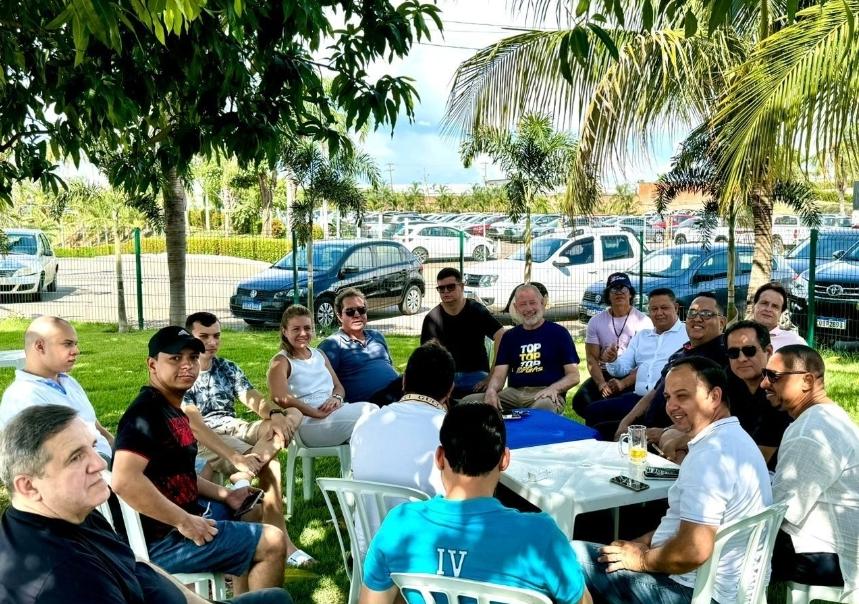Feijoada com Prosas Políticas :Zaeli reúne lideranças e imprensa em VG