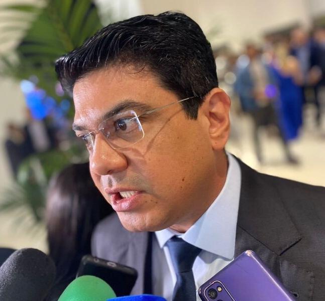 Kalil rebate críticas de bolsonarista: “Não sou pau mandado de ninguém”