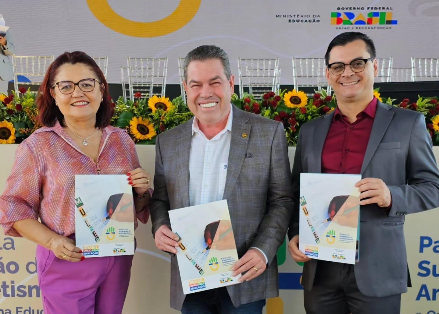 Silvio Fidelis Destaca Papel da Undime no Novo Pacto Nacional para Superação do Analfabetismo