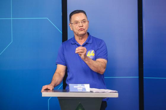 Botelho quer pôr freio na 