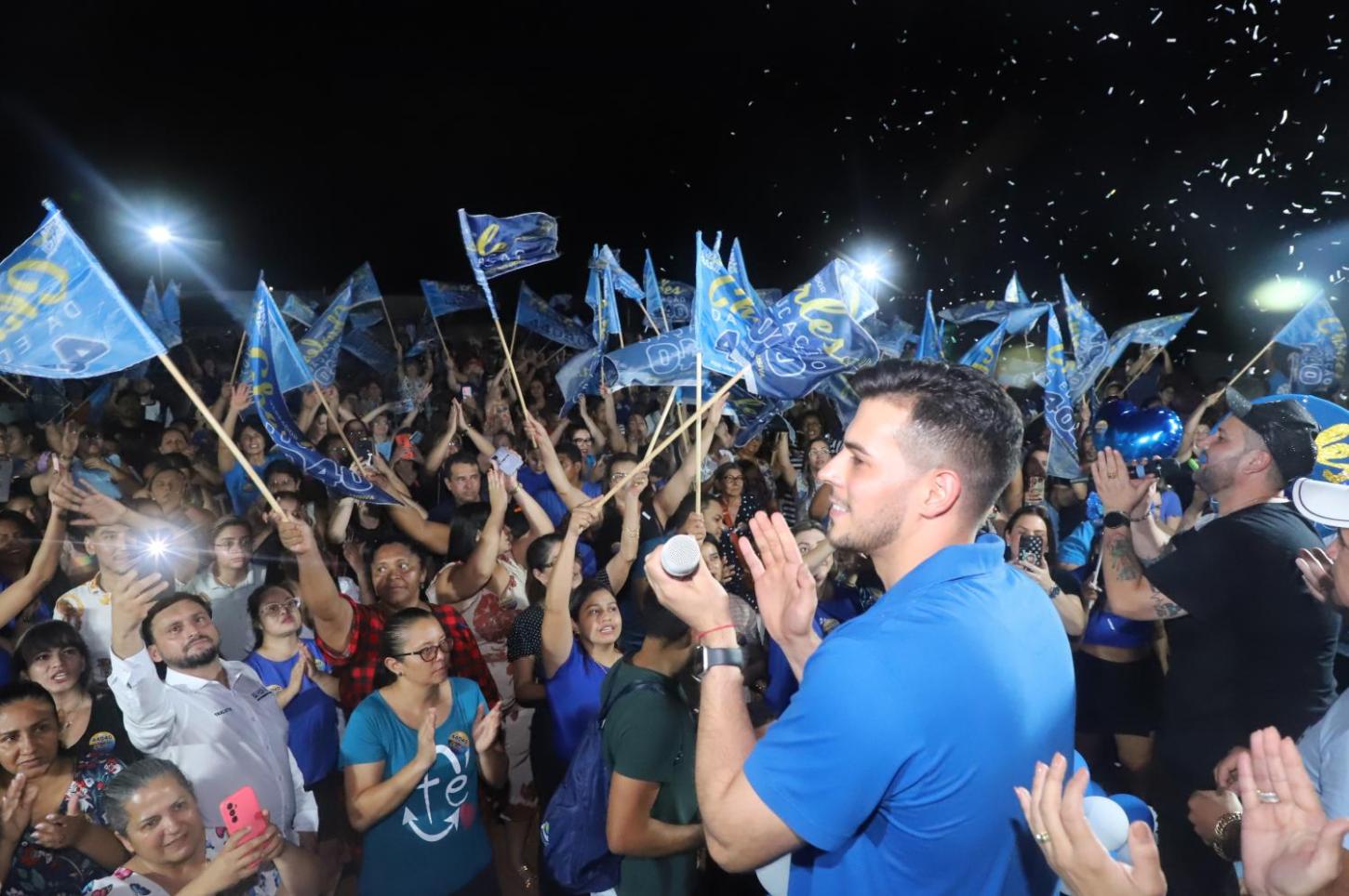 Charles da Educação avança entre os mais lembrados