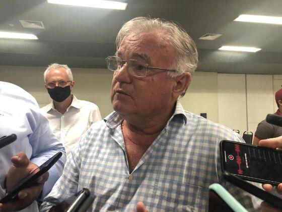 Rei da Soja, Entra em Campo e 