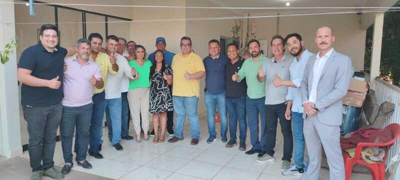 Zaeli articula Mesa Diretora com vereadores do grupo de Kalil , porque governar sem eles é como fazer arroz sem água!
