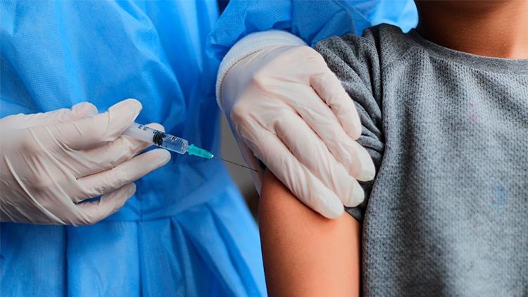 Secretaria de Saúde avalia vacinar crianças e adolescentes nas escolas municipais em VG
