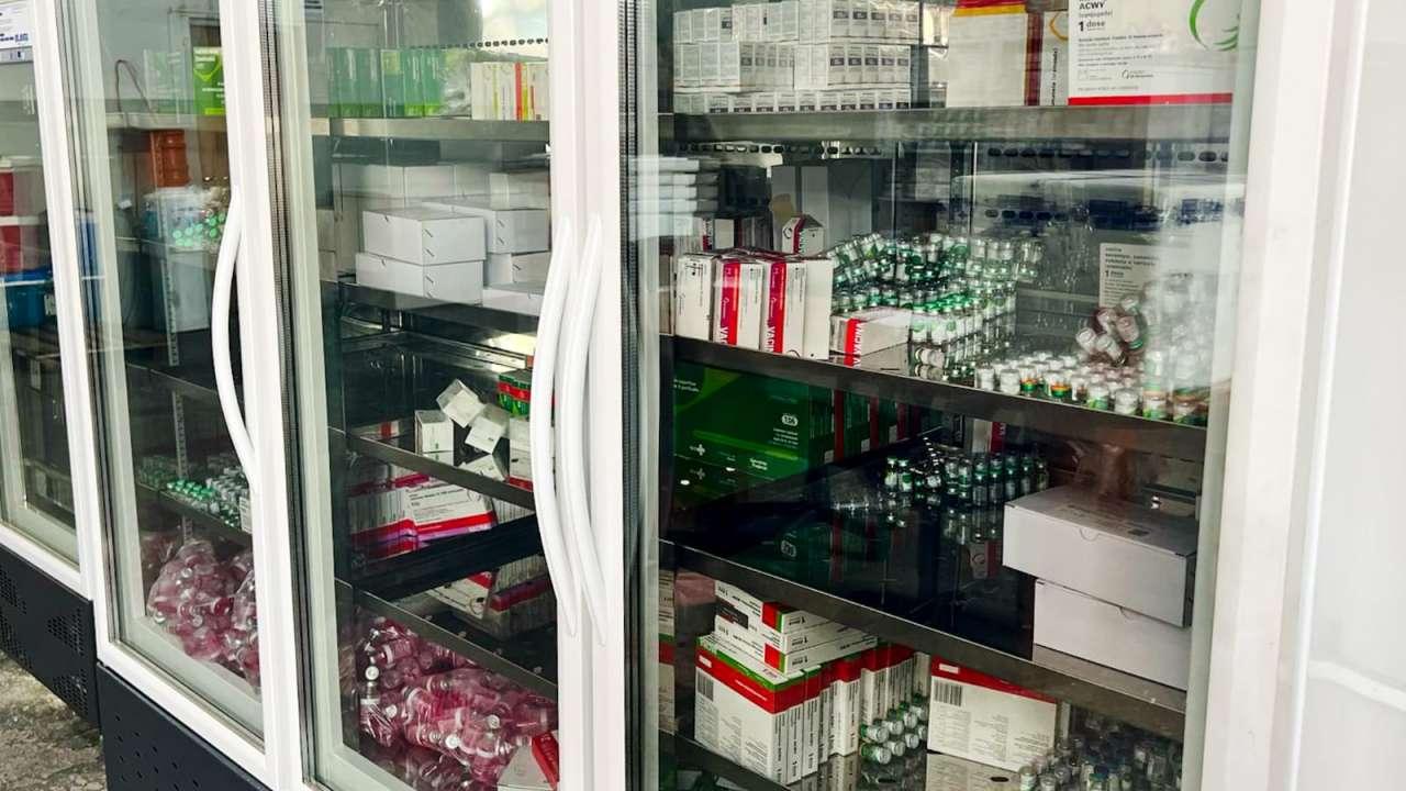 Oscilação de energia provoca descarte de vacinas vencidas em Várzea Grande