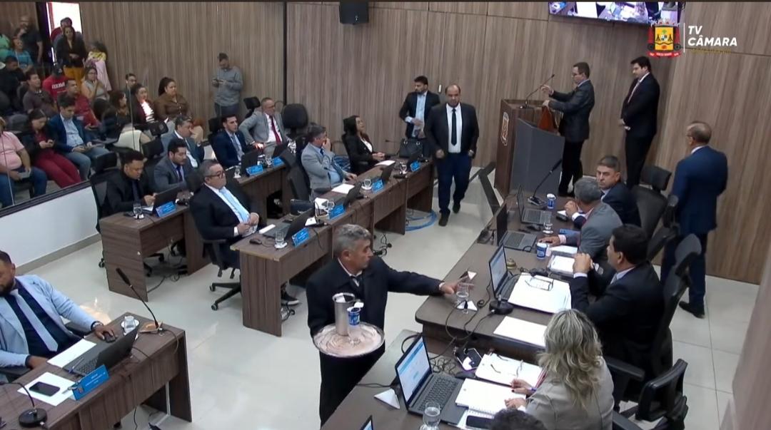 Prêmio Saúde é aprovado na Câmara de Várzea Grande com 19 votos favoráveis