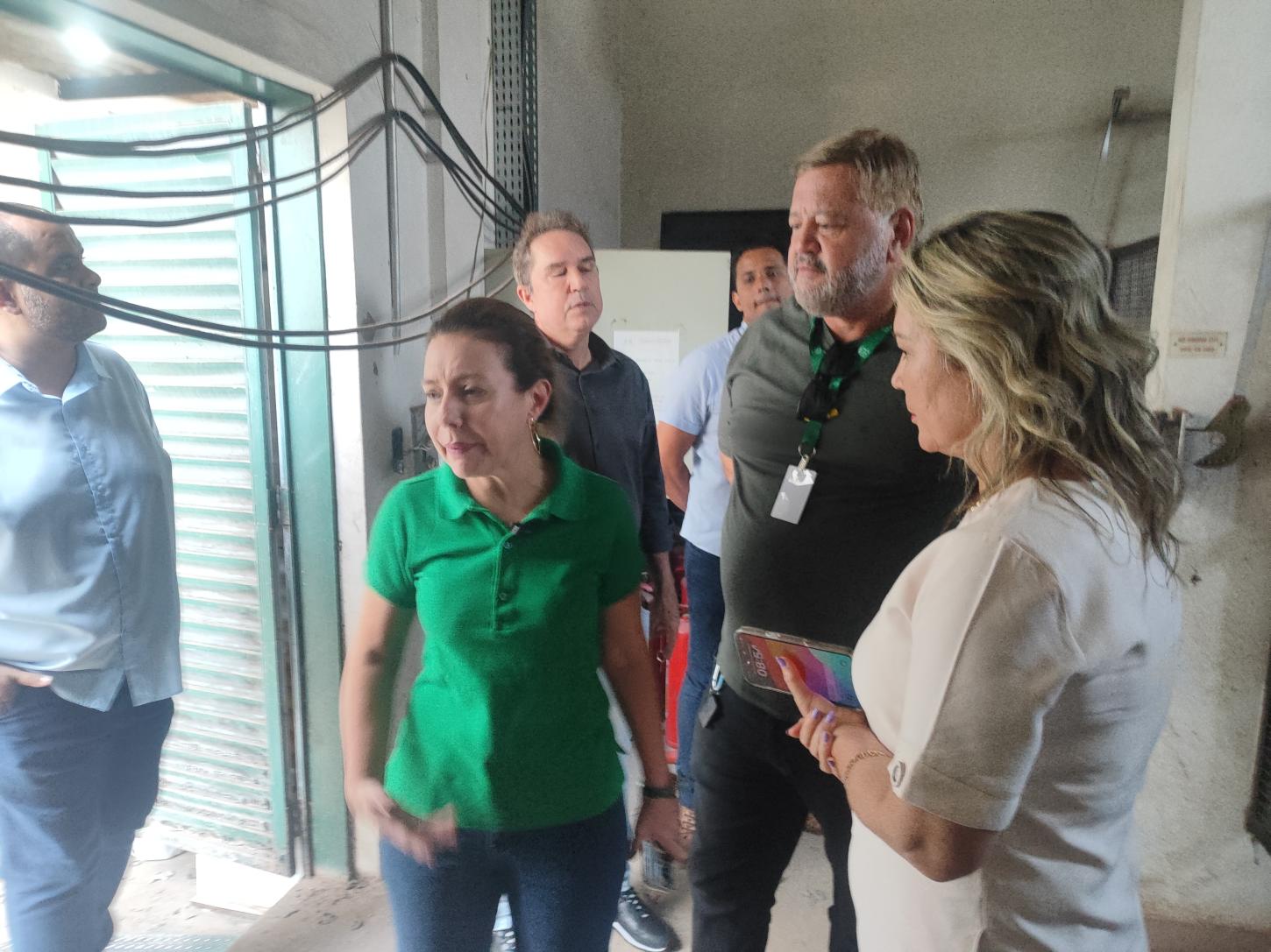 Gerador e transformador do ‘tempo do ronca’ falham no Pronto-Socorro; prefeita madruga e salva vidas