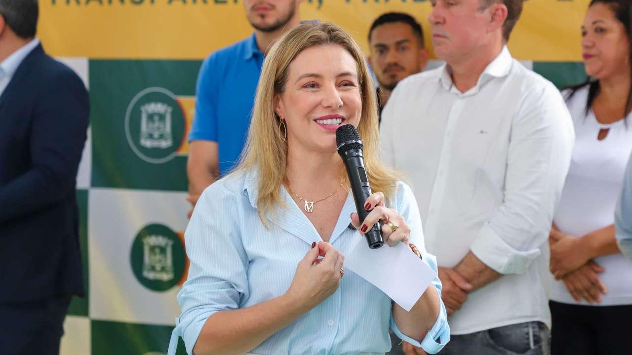 Caso dos uniformes é arquivado e Flávia Moretti é livrada de cassação