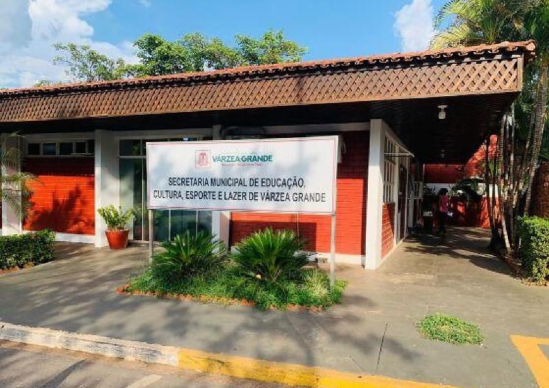 KIT ESCOLAR EM VÁRZEA GRANDE CUSTA ATÉ R$ 1.003 POR ALUNO EM CONTRATO DE R$ 22,3 MILHÕES