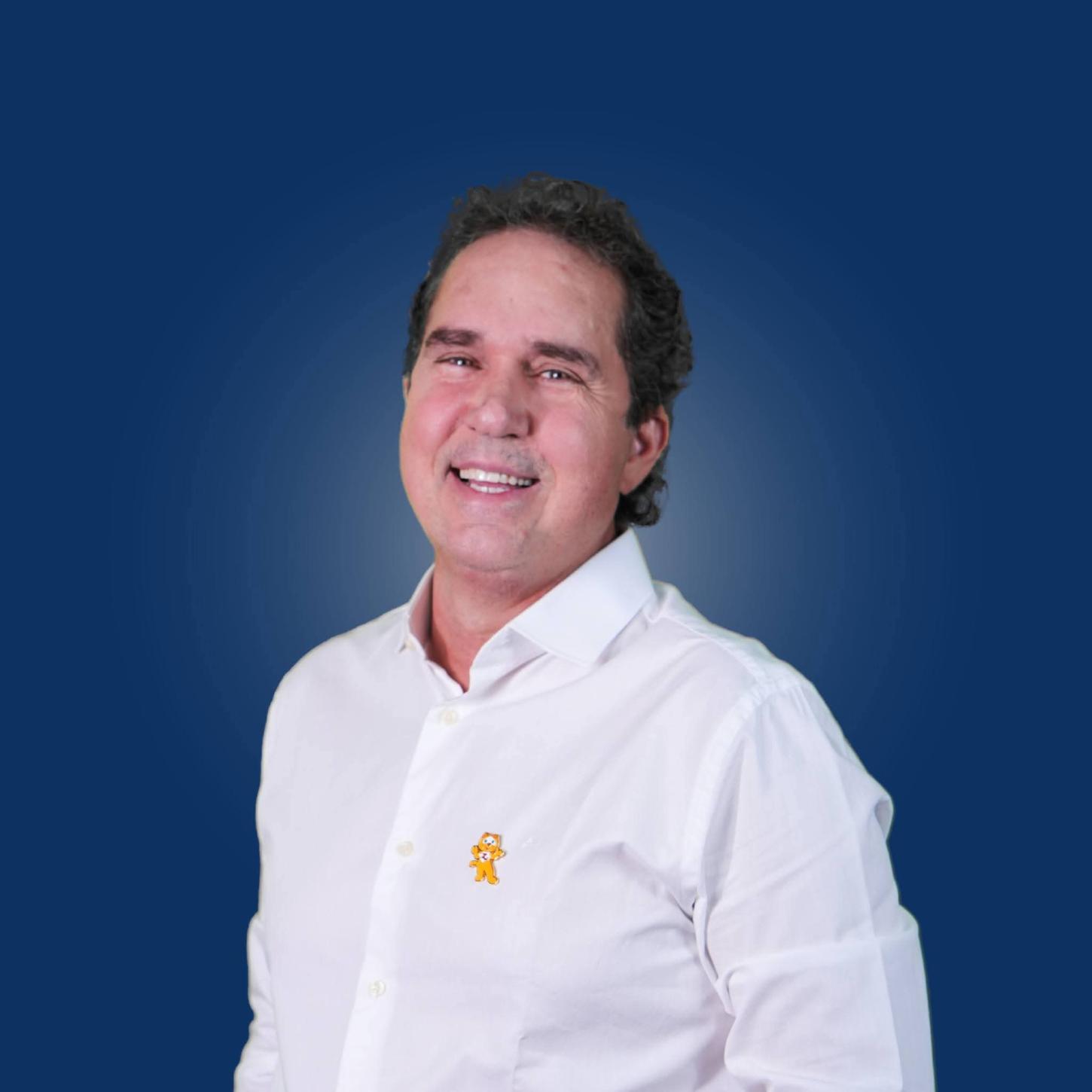 TIÃO ZAELI PROTOCOLA CHAPA PARA DISPUTAR A PRESIDÊNCIA DO SISTEMA FECOMÉRCIO-MT