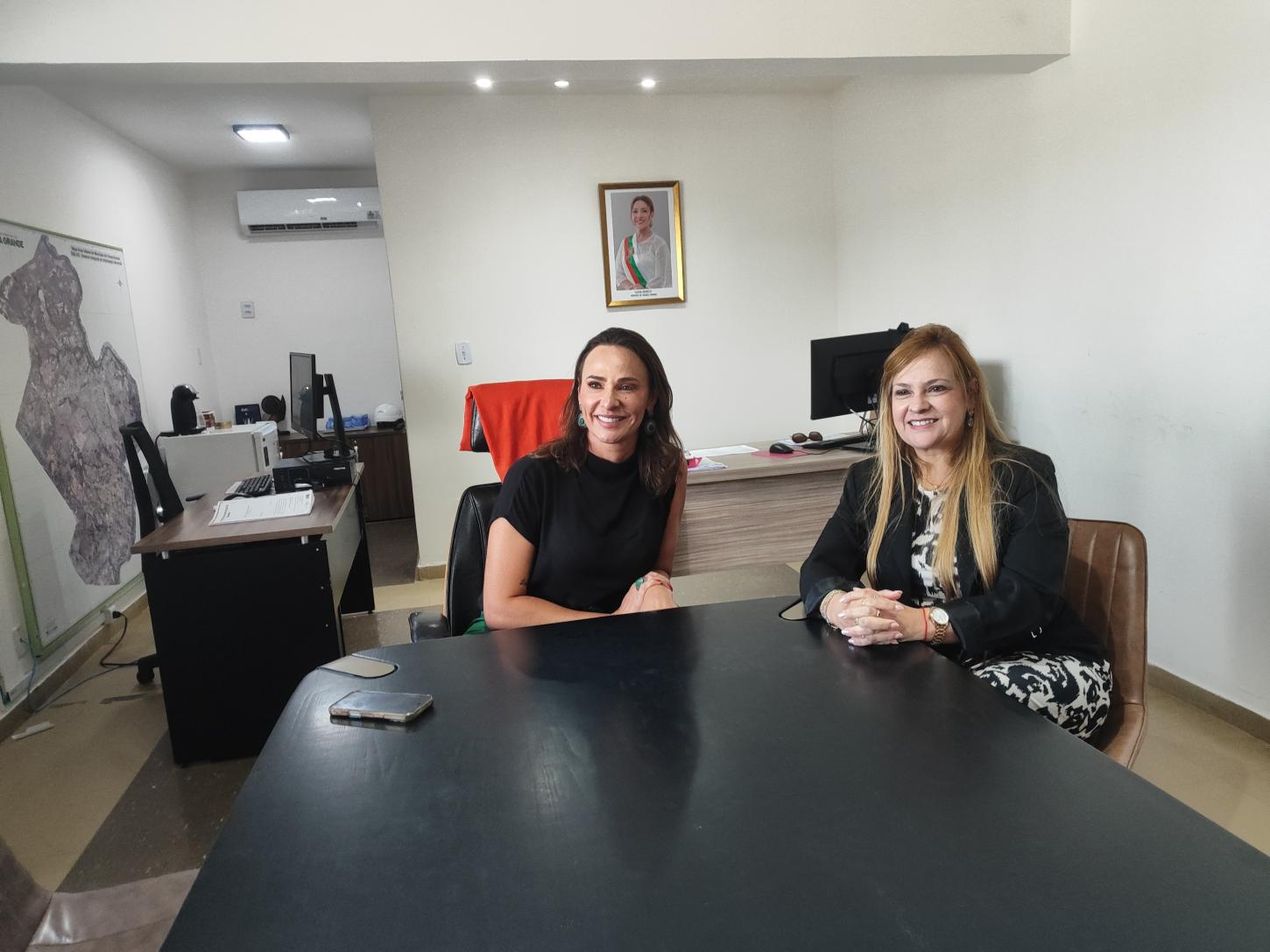 VALÉRIA NOGUEIRA INICIA TRANSIÇÃO NA SECRETARIA DE SAÚDE DE VÁRZEA GRANDE